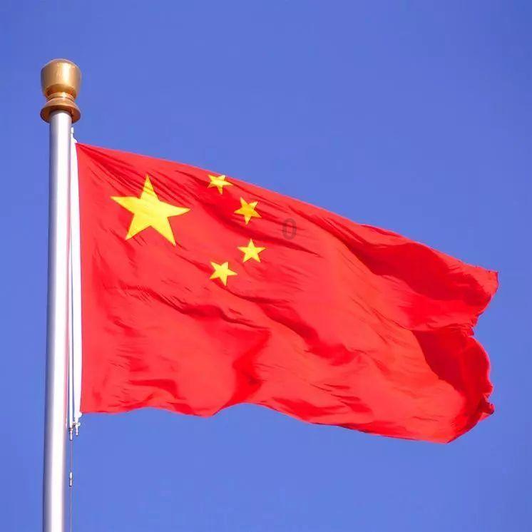 逃出安逸小乡村